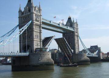 tower bridge open